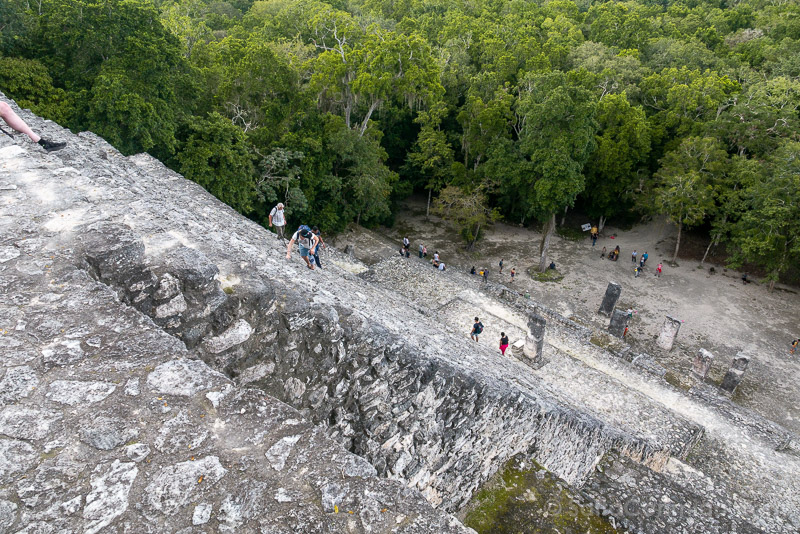 Calakmul Piramide Maya Subida