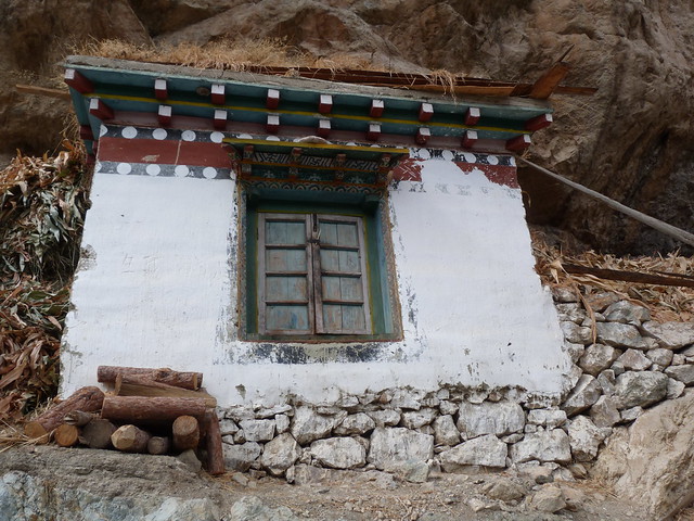 Arquitectura tibetana, la cual también está presente en Bután. 