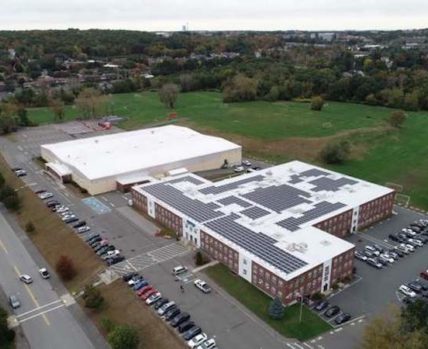 Una escuela de Massachusetts ahorrará 500.000 $ gracias al autoconsumo solar
