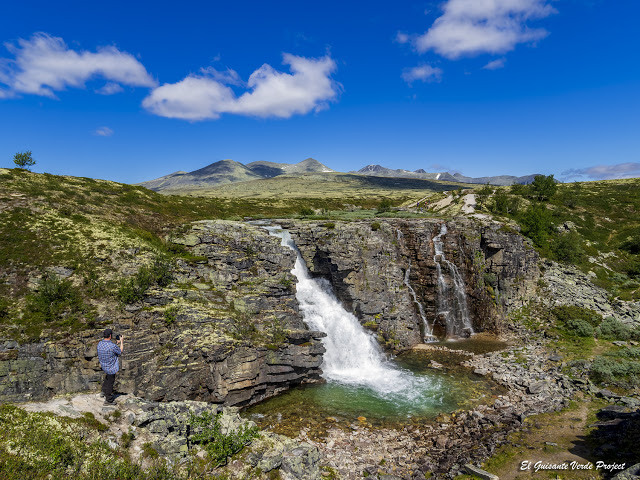 Cascada Storulfossen del P.N. Rondane - Noruega, por El Guisante Verde Project