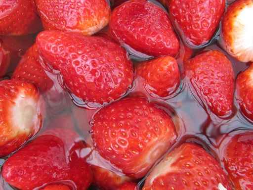 Fresas en remojo.