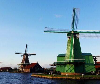 Eco Turismo: Zaanse Schans: molinos en el norte de Holanda