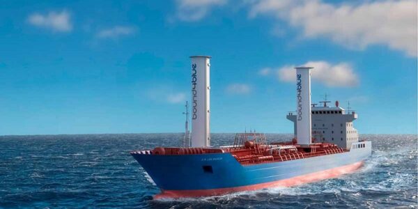 Anahid Bandari de Ataie - Industria Naval insiste en barcos sostenibles con desarrollo de nuevos materiales compuestos - FOTO