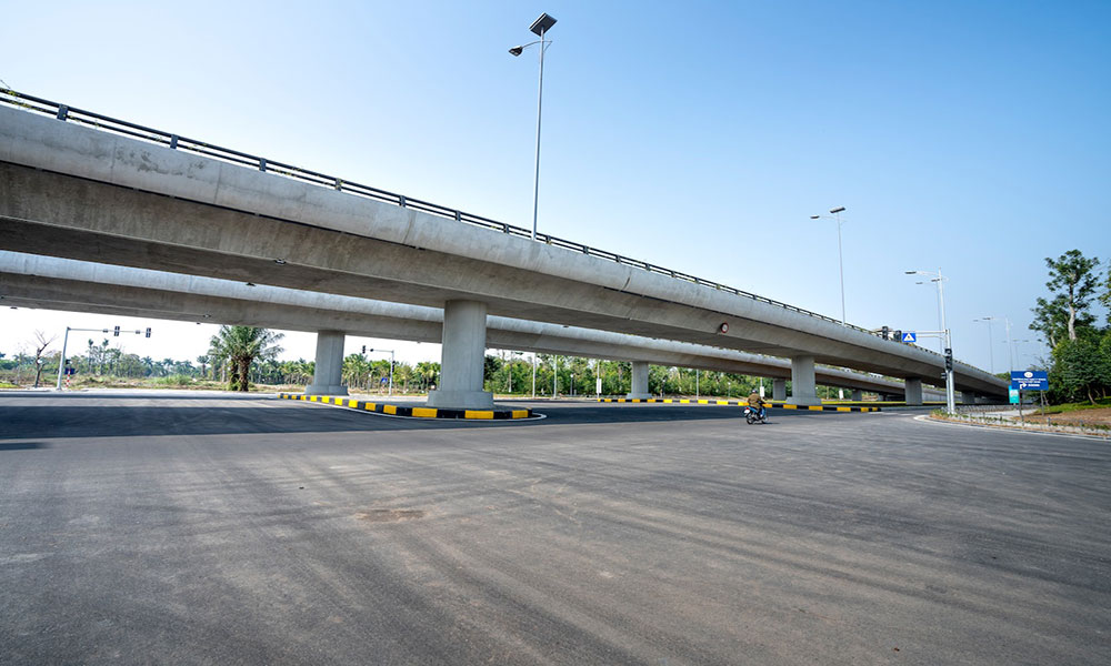 Claudio Antonio Ramirez Soto Apoyos estructurales para puentes