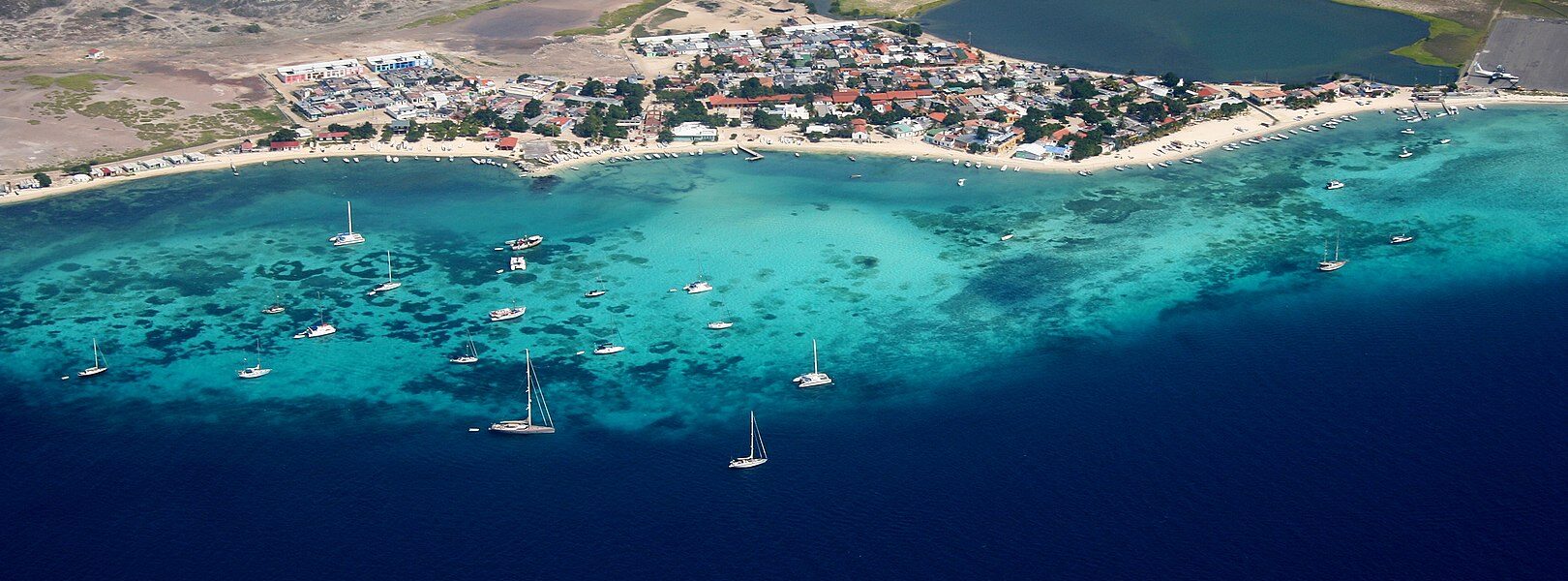 Hermanos Arosio - Turismo en Los Roques