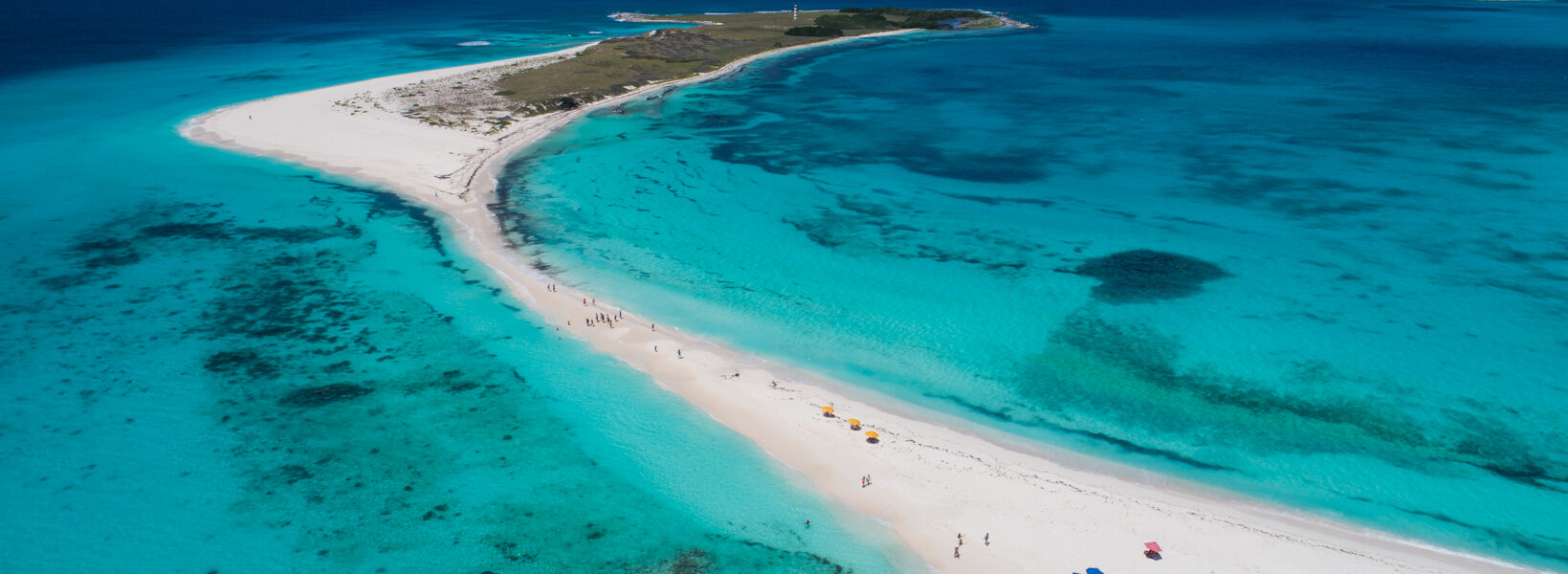 Hermanos Arosio: Turismo en Los Roques