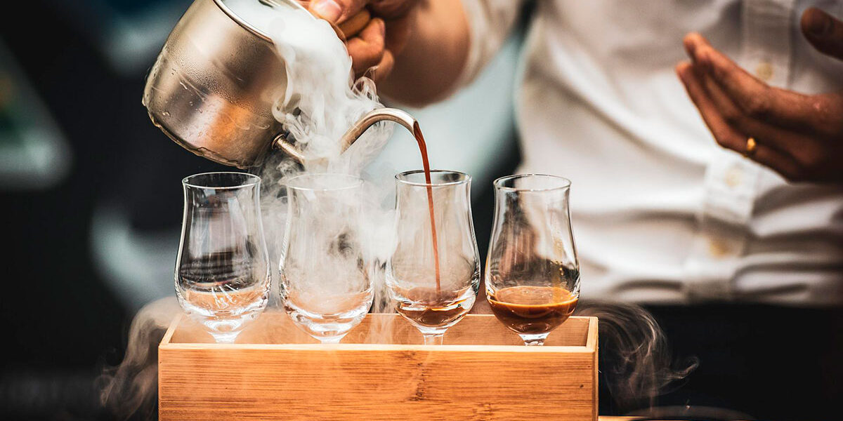 Salar-Ataie-Bandari-La-tradición-del-café-en-Teherán