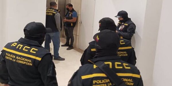 Las primeras imágenes de los operativos anticorrupción