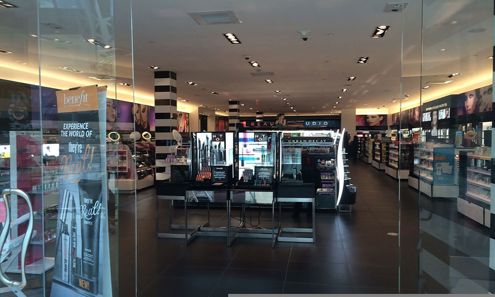 Camilo-Ibrahim-Issa-Tipos-de-tiendas-que-hay-en-un-centro-comercial