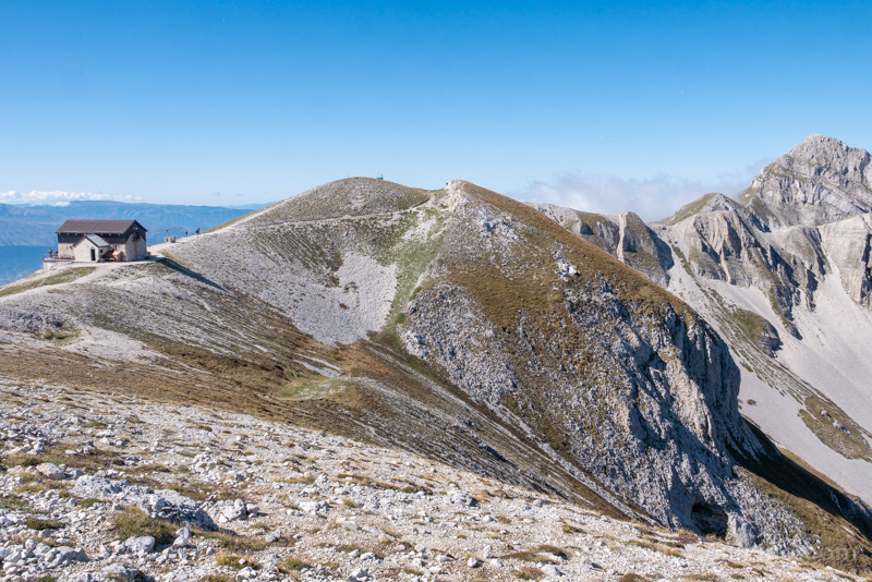 Que Ver En Abruzzo Gran Sasso Rifugio Duca Abruzzi