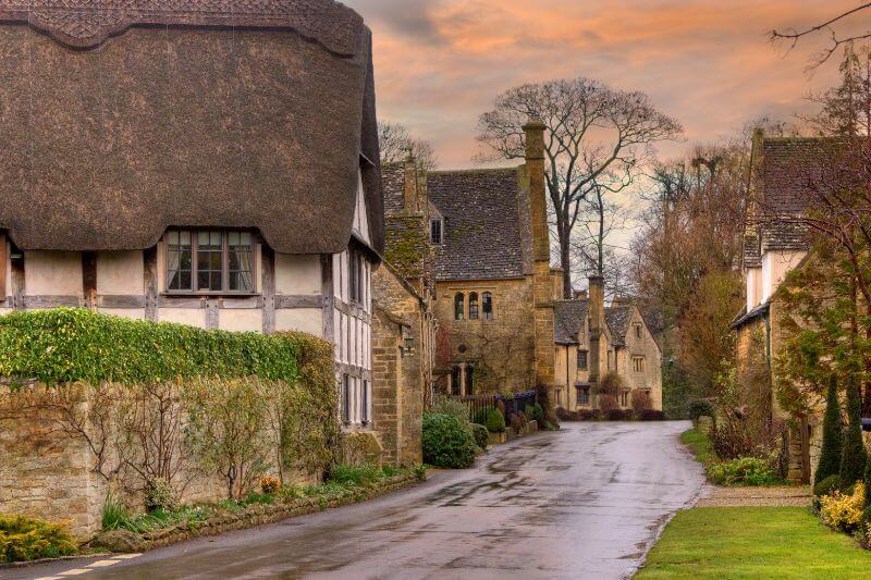 Asthall cotswolds