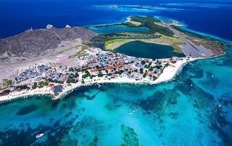 Imagen2 1 300x199 - Consejos para viajar a Los Roques, recomendaciones de hospedaje, transporte y seguridad