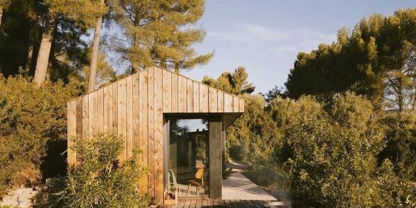 Construcciones Yamaro - El pino, un material 100% ecoamigable, según Armando Iachini - FOTO