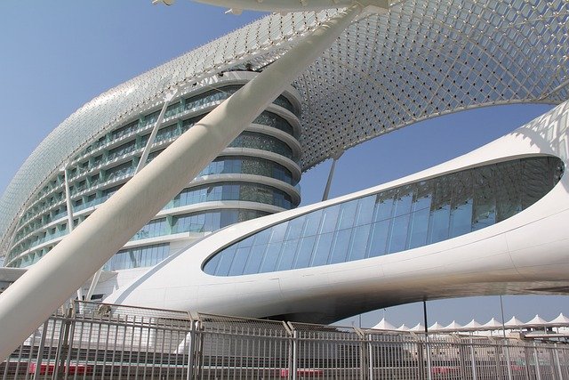 Puente Zaha Hadid Abu Dhabi