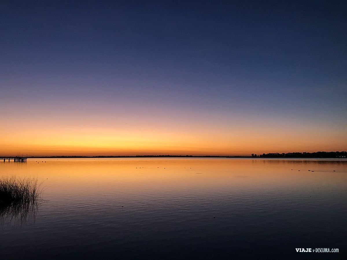 amanecer,-laguna-de-lobos,-camping-de-pesca-lobos