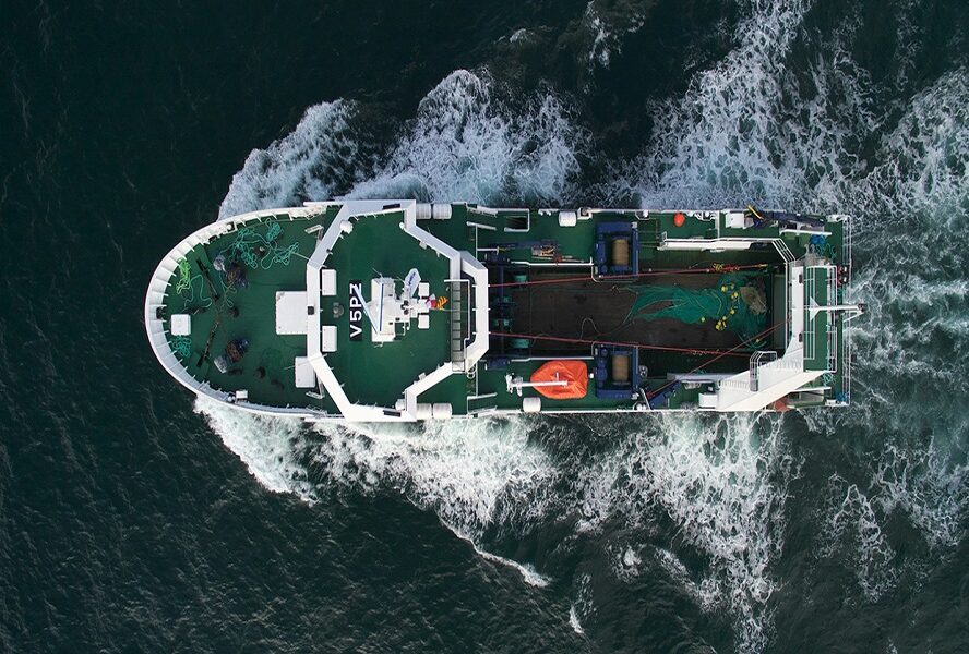 Anahid Bandari de Ataie - Digitalización del sector naval ¡Importancia de cara a un futuro sostenible! - FOTO