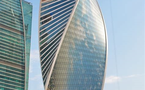 Arquitectura moderna y su influencia en la construcción de edificios y estructuras