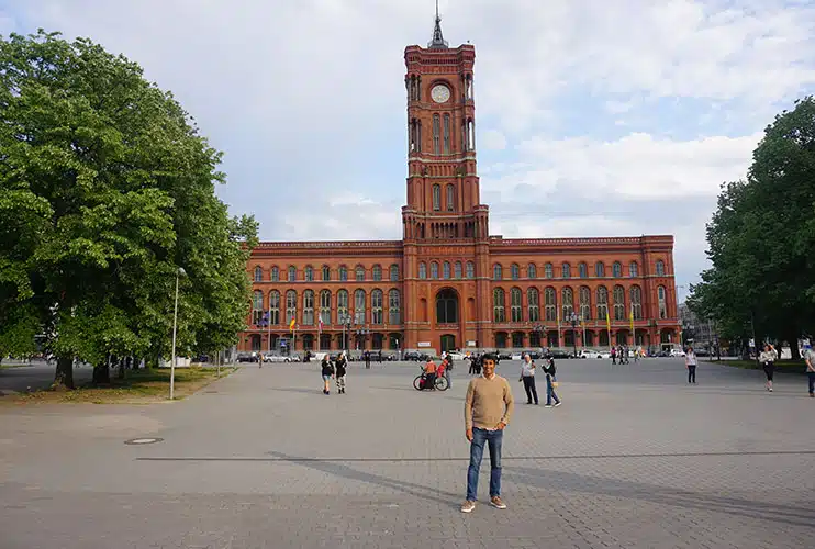 Eco Turismo: 22 imprescindibles que ver y hacer en Berlín en 2 o 3 días ❤️