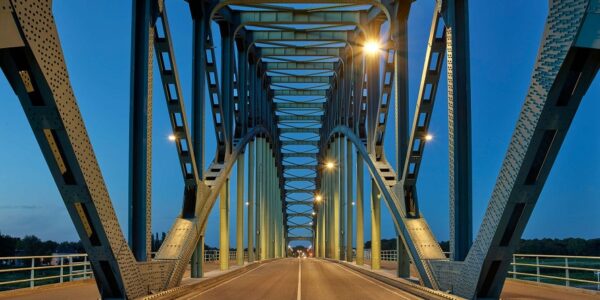 PILPERCA - Construcciones de puentes; Cuál es el mejor material para levantar estas estructuras - FOTO