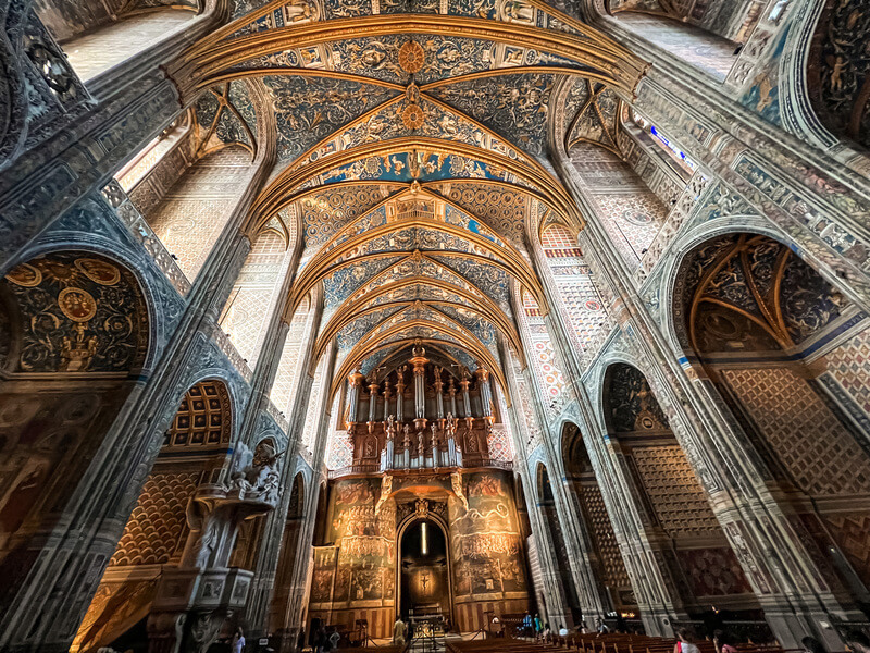 Interior de la Catedral de Santa Cecilia