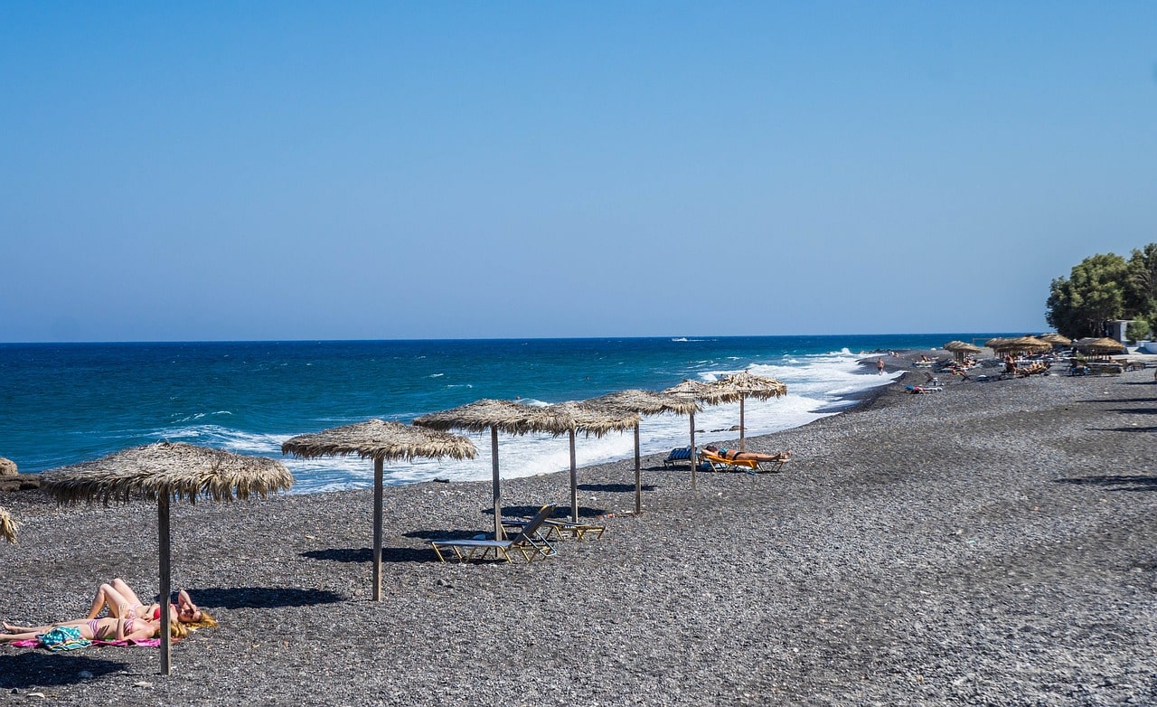 como ir del aeropuerto de santorini a Fira