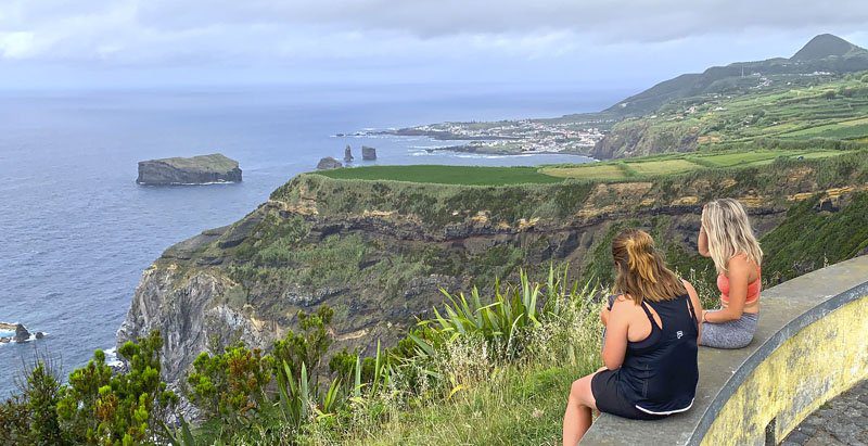 Mirador de Punta Ferraria, en Sete Cidades, en San Miguel de Azores