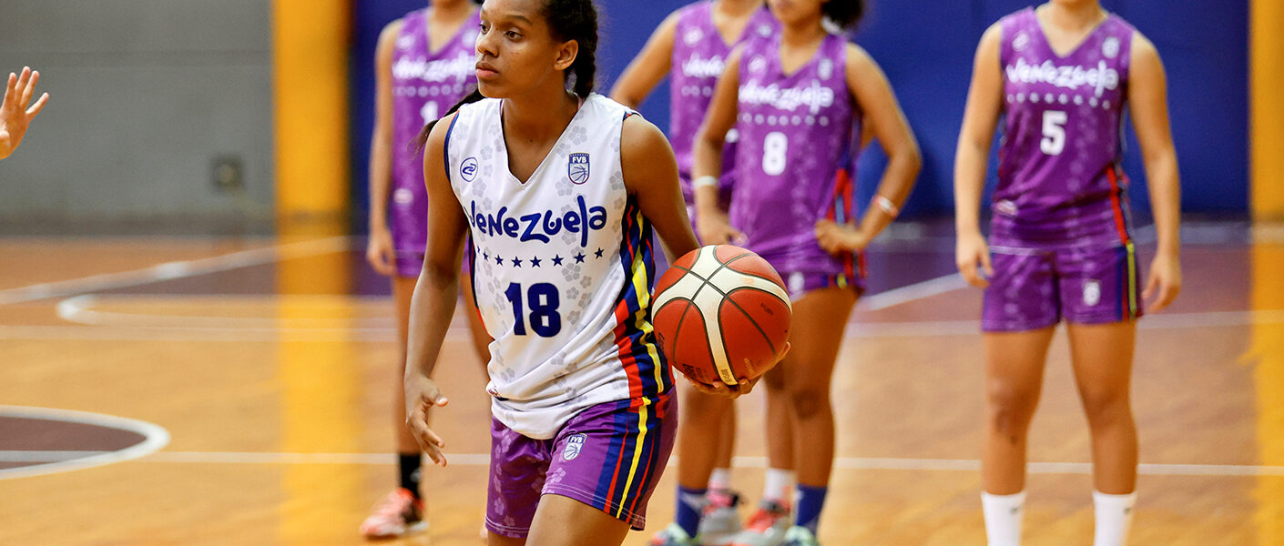 Sebastian Cano Caporales: Fabiana García: “Gané mucha experiencia para defender y atacar a las jugadoras más altas que yo”