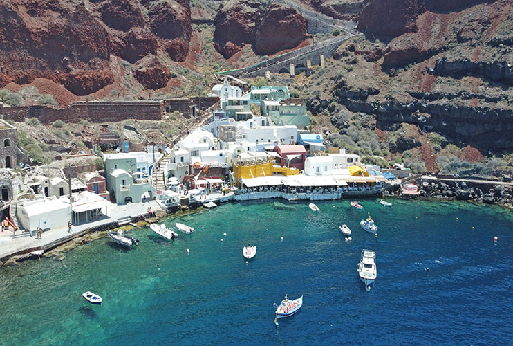 Puerto de Ammoudi Santorini
