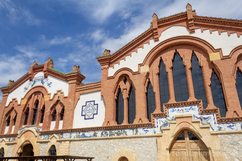 Catedrales del Vi Pinell de Brai Exterior