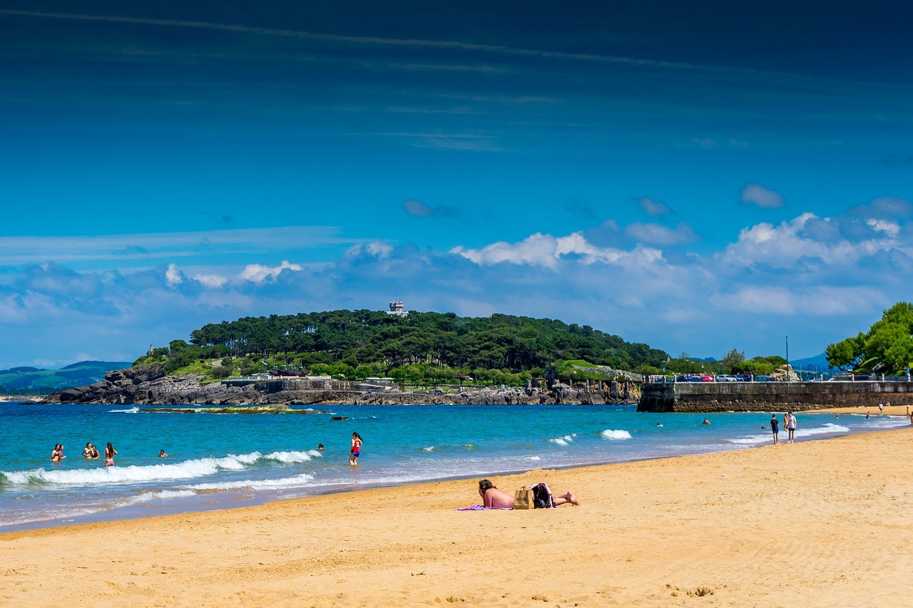 que ver dos días en Santander