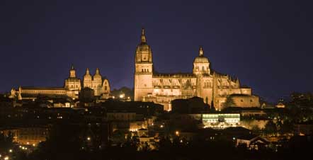 Vista de la catedral desde el Parador de Salamanca → LA VIAJERA EMPEDERNIDA Salamanca Parador vista catedral blog