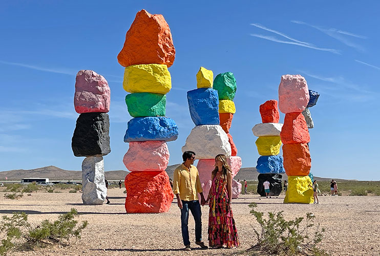 Seven Magic Mountains Viaje a la Costa Oeste de EE.UU