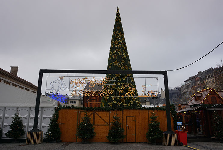 Mercado navideño Plaza Guillermo II