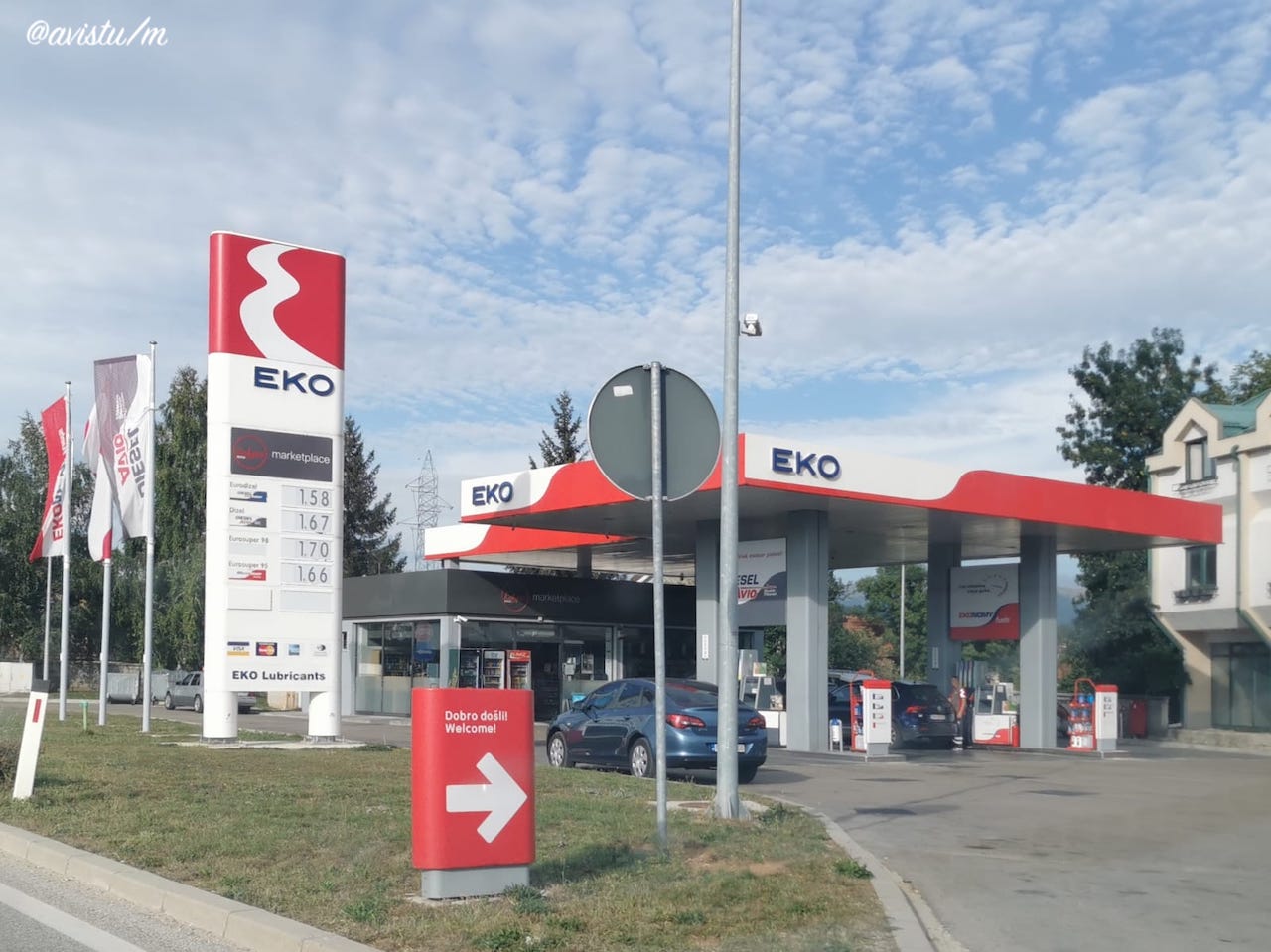 Una gasolinera de la cadena Eko en Montenegro [(c)Foto: @avistu]