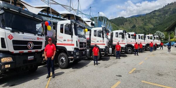 Juan Carlos Díaz Socorro - PDVSA - Mérida recibió asignación de 10 nuevas cisternas de combustible - FOTO