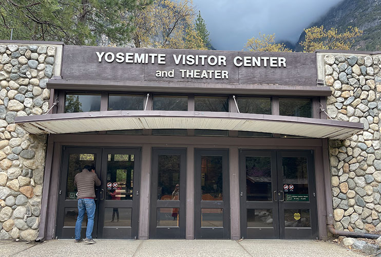 Yosemite Visitor Center