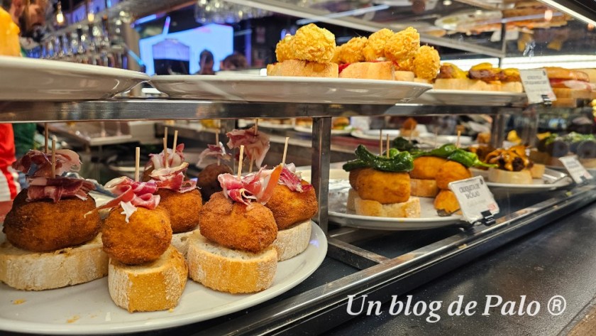 Barra de pintxos en La Ribera