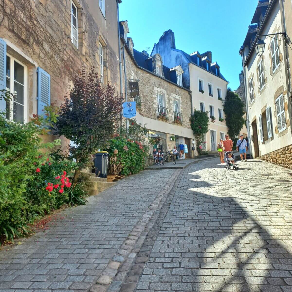 Rue du Château Rue du Château