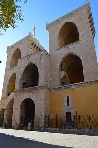 Torres de Quart que ver en valencia