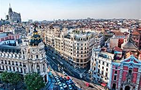 de una ciudad histórica a un destino global