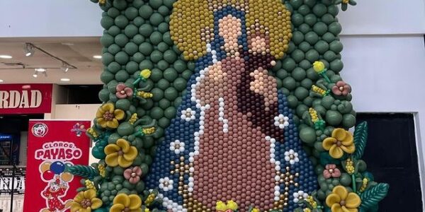 Centro Traki Valle de la Pascua homenajea a la Virgen de La Candelaria - FOTO