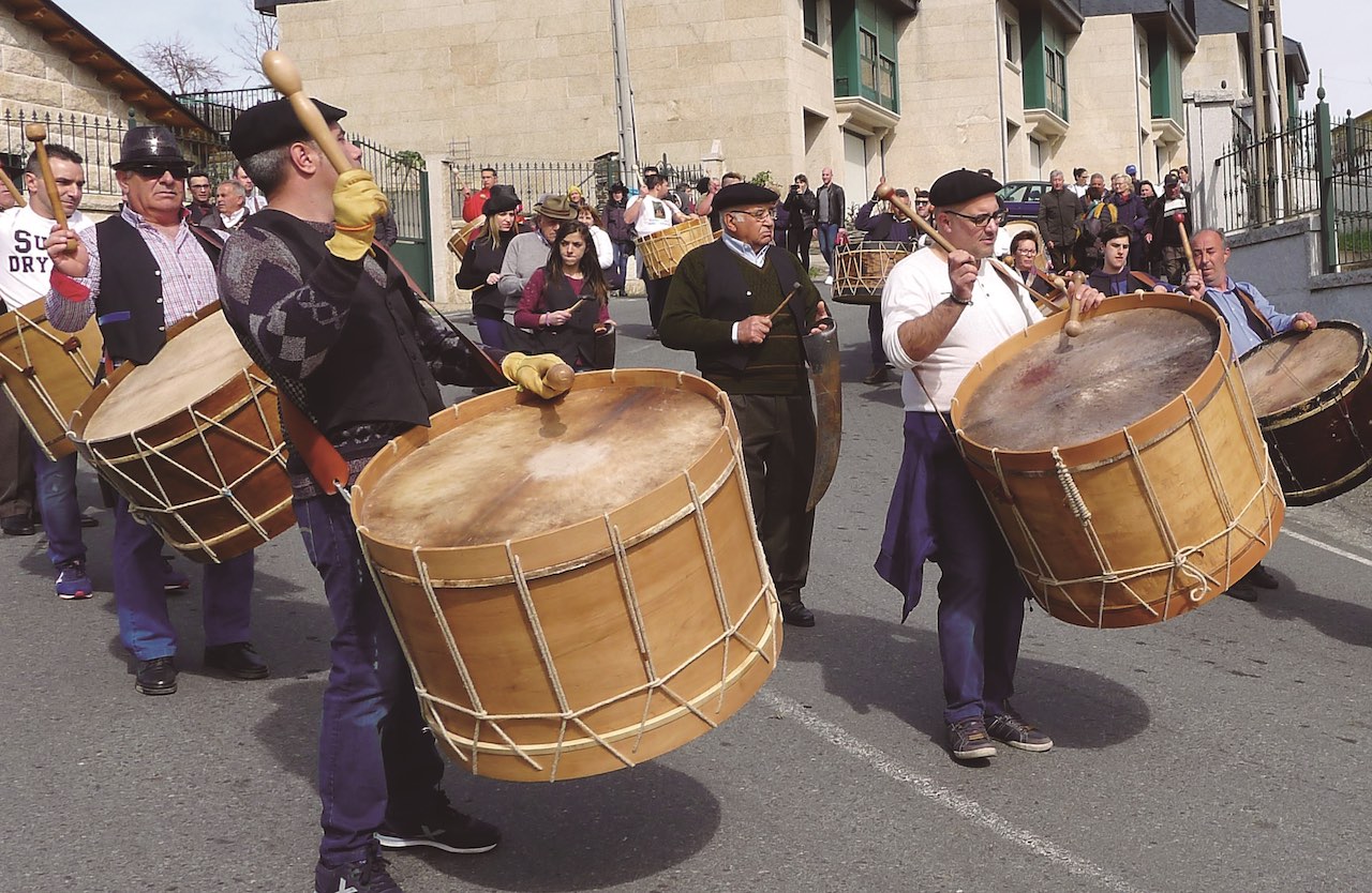 Entroido (Carnaval) de Vilariño de Conso, Galicia [Foto: Periódico O Sil]