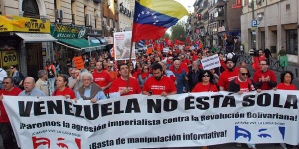 En Madrid repudian condecoración a María Corina Machado - FOTO