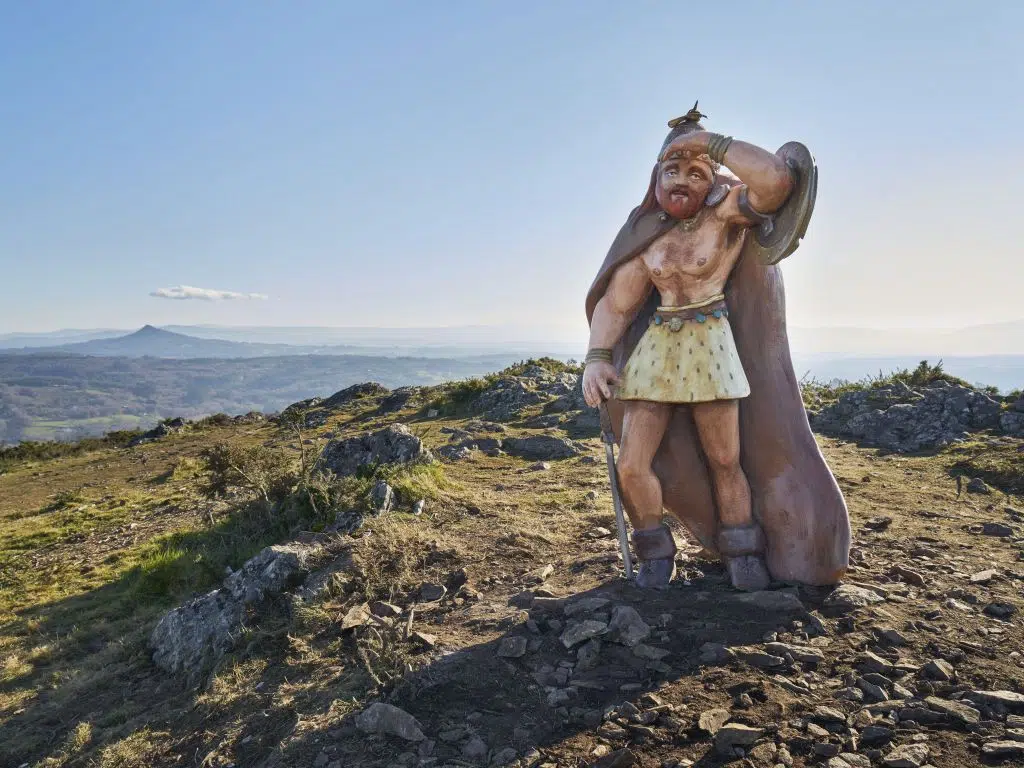 Breogán, uno de los personajes legendarios de la Senda Mitológica del Monte Viso (Santiago de Compostela).