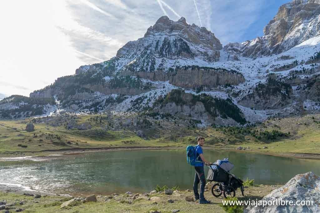 Aragon - Qué ver en el Pirineo Aragonés Ibón de Piedrafita