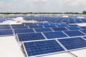 El impacto ambiental de los paneles solares: claves para un hogar sostenible-4