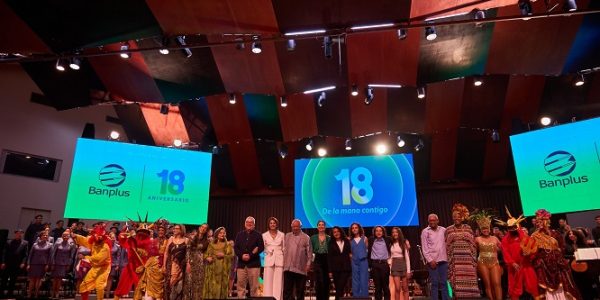 Banplus celebra 18vo aniversario con magno concierto de venezolanidad - FOTO