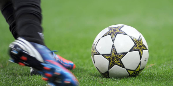 Las Reglas Más Importantes del Fútbol: Un Guía Esencial para Aficionados por Joao Rafael Silva Robertson