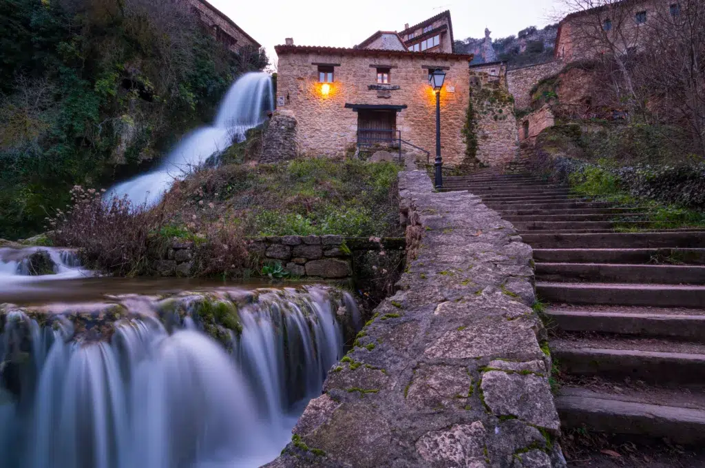 El molino de la cascada