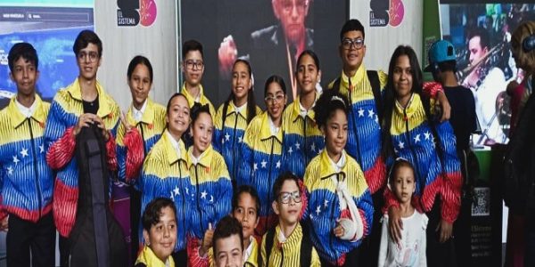 Banplus Presente en la Expo El Sistema 50 Aniversario en el Teatro Teresa Carreño - FOTO